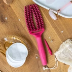 Olivia Garden Fingerbrush Care Iconic Boar & Nylon - Hot Pink Medium